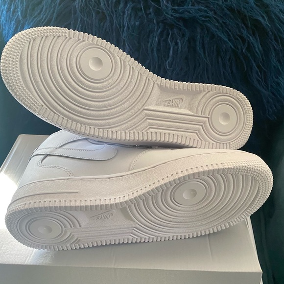 Air Force Ones - Picture 3 of 5